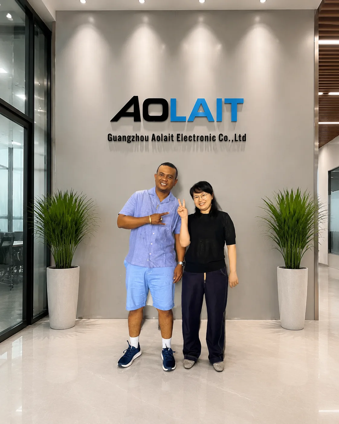 Product discussion at Aolait in Guangzhou