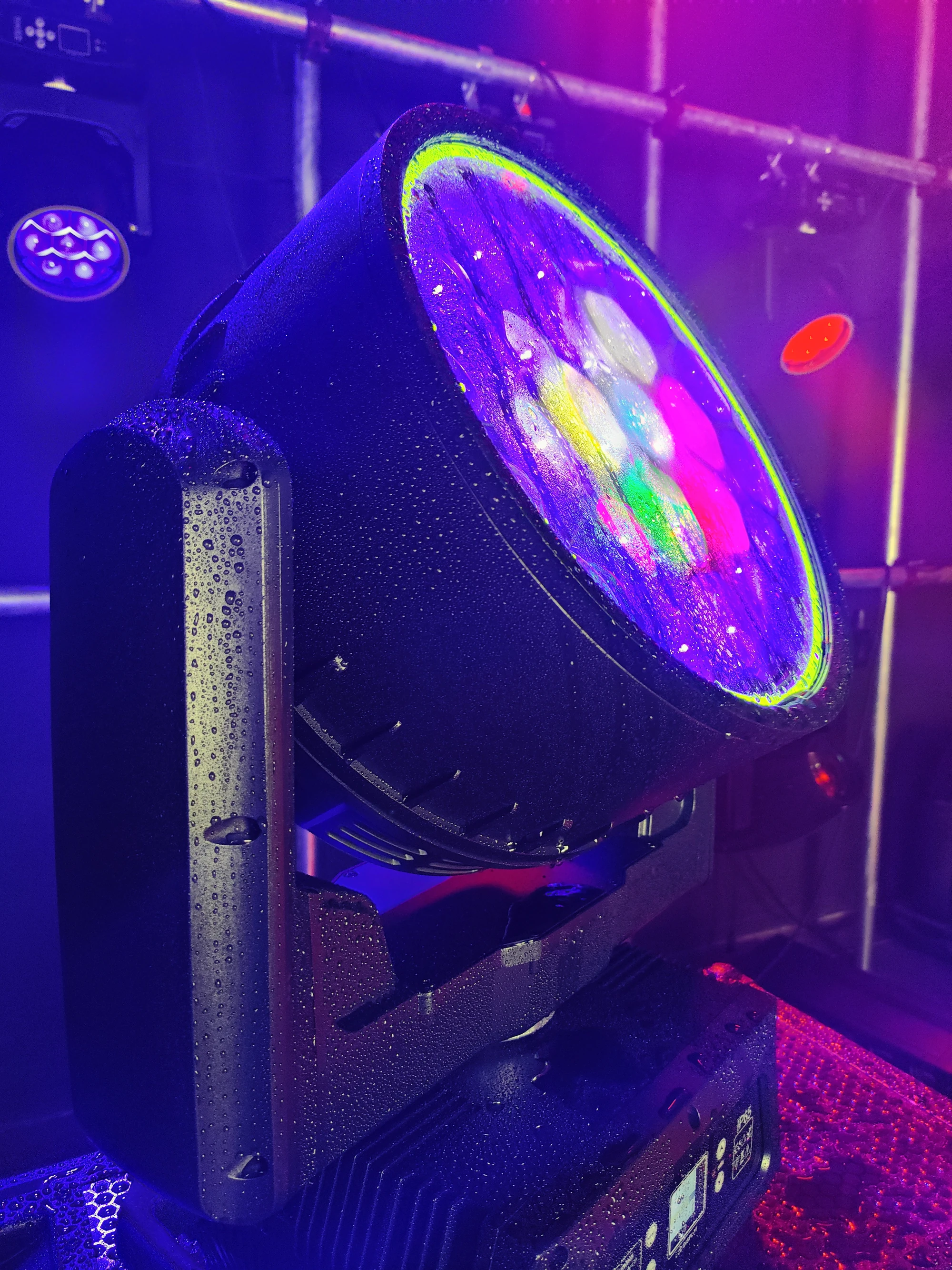 AOLAIT AL1940WP IP65 moving head operating during a water exposure demonstration